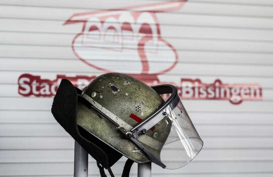 Teaserbild der Einsatzmeldung: B2 - Feuer/Rauch Pkw